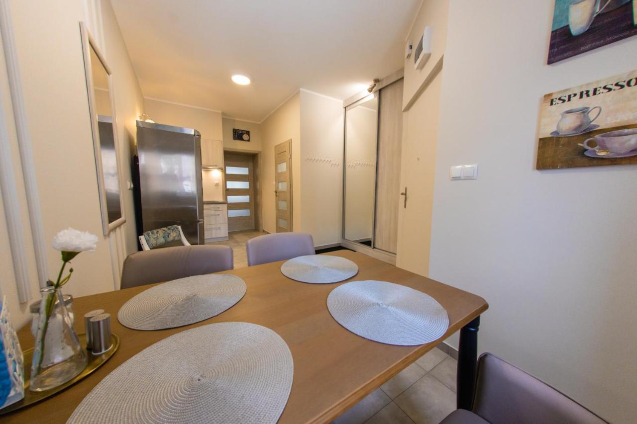 אוגוסטוב Apartamenty Rico מראה חיצוני תמונה